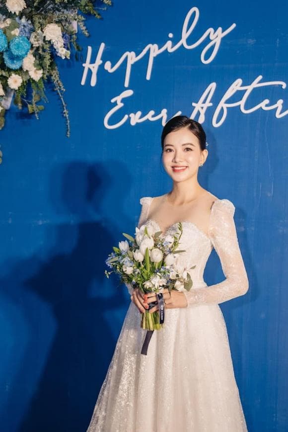 Hà Thanh Vân, mc Hà Thanh Vân, sao việt 