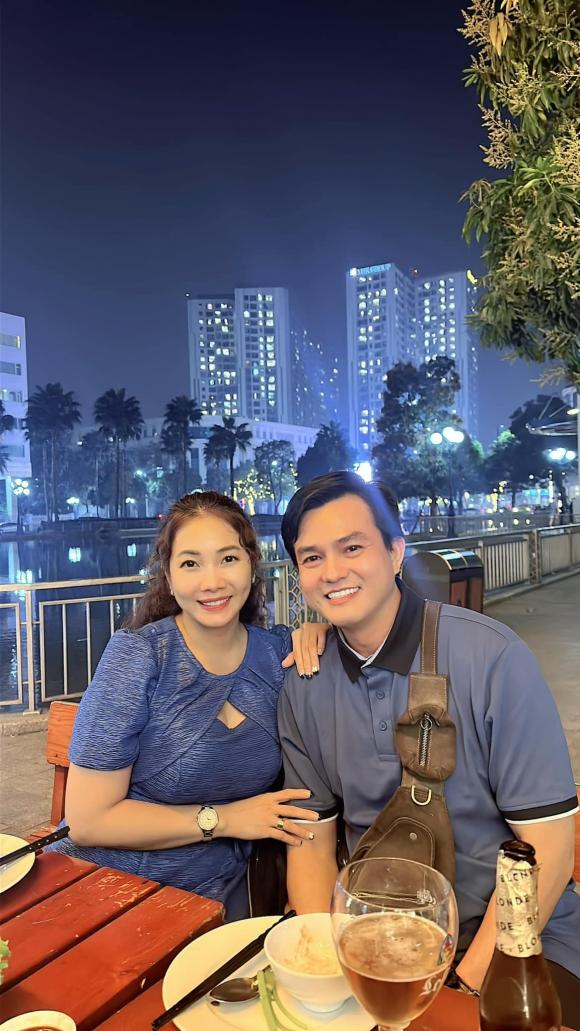 Cao Minh Đạt, vợ Vợ chồng Cao Minh Đạt, sao du lịch 