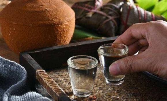 cuộc sống quanh ta, cuộc đời cần biết điều này, cách nâng ly
