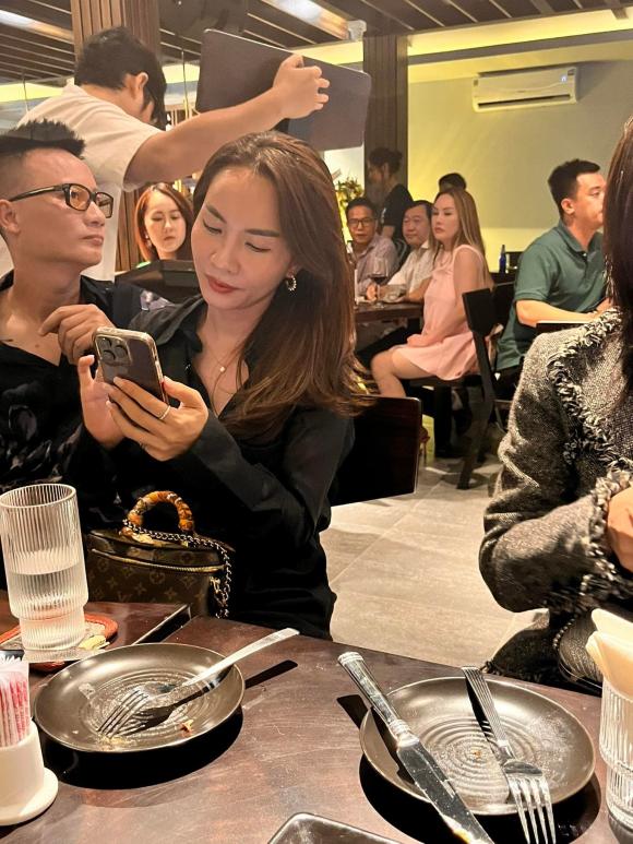 Vợ Hoàng Bách, sao Việt, Phạm Anh Khoa
