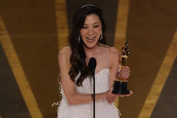 Dương Tử Quỳnh, Everything Everywhere All At Once, Lễ trao giải Oscar lần thứ 95
