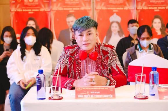 ntk-tommy-nguyen-dau-gia-ao-dai-hoi-133 (1).jpg 1 NTK Tommy Nguyễn, Áo dạ hội, Hoa hậu doanh nhân Việt Nam