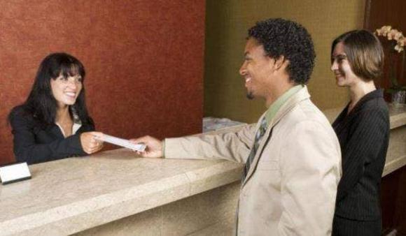 Check in khách sạn, lưu ý khi nhận khách sạn, nhận phòng khách sạn