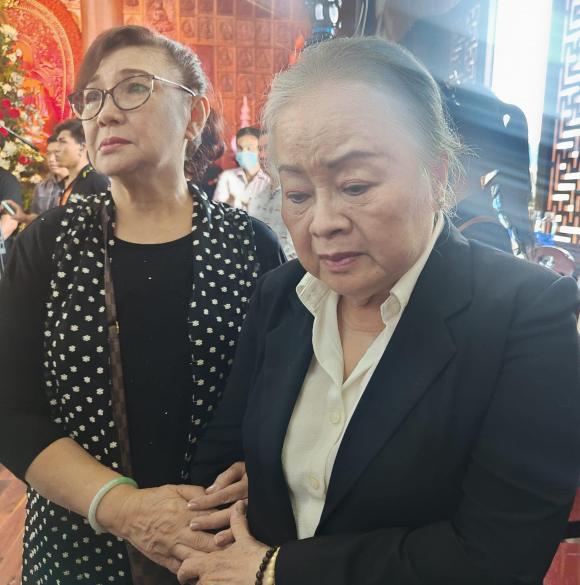 NSND Diệp Lang, sao Việt