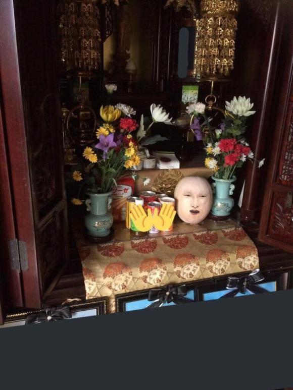 vẻ mặt người trên quả dưa, quả dưa kinh dị, vẽ khuôn mặt
