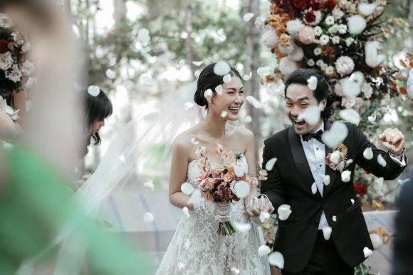 diễn viên Kathy Uyên,sao Việt