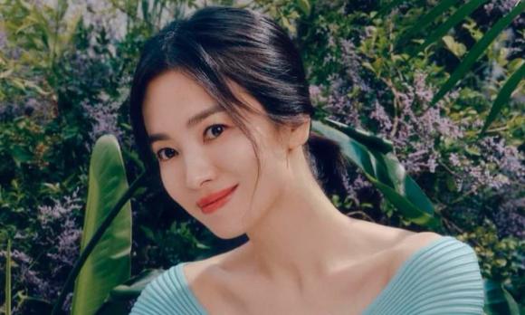 Song Hye Kyo, Lưu Diệc Phi, sao Hoa ngữ