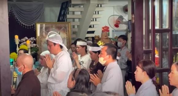 NSƯT Vũ Linh, sao Việt