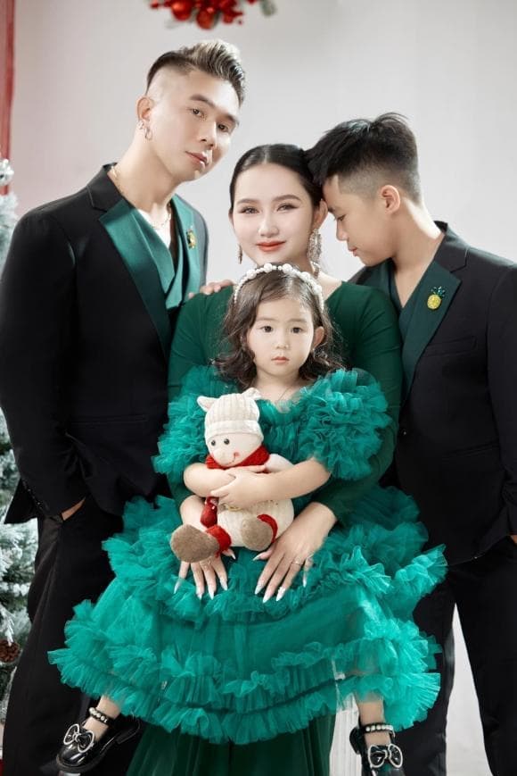 ca sĩ Khánh Đơn, con trai Khánh Đơn, sao Việt