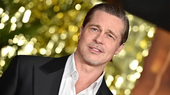 Brad Pitt, Elvira sells Brad Pitt haunted mansion, Cassandra Peterson