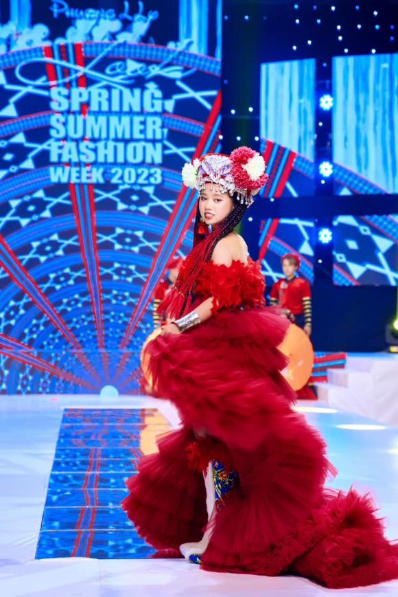 le-thi-bang-bang-34 (1).jpg 3 Mẫu nhí Lê Thị Băng Băng, NTK Ruby Trần, Giới trẻ