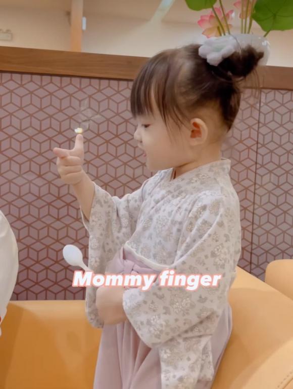 đông nhi, sao việt, con gái đông nhi 