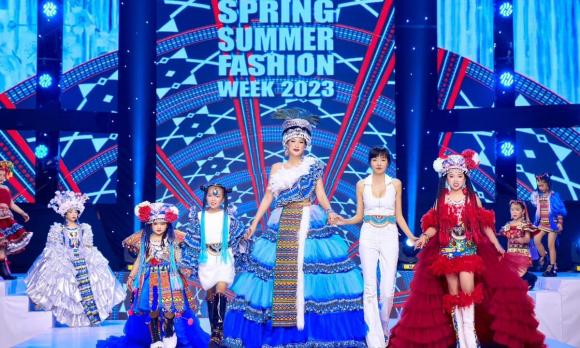 quần baggy, quần ống đứng, quần jean, thời trang mùa hè