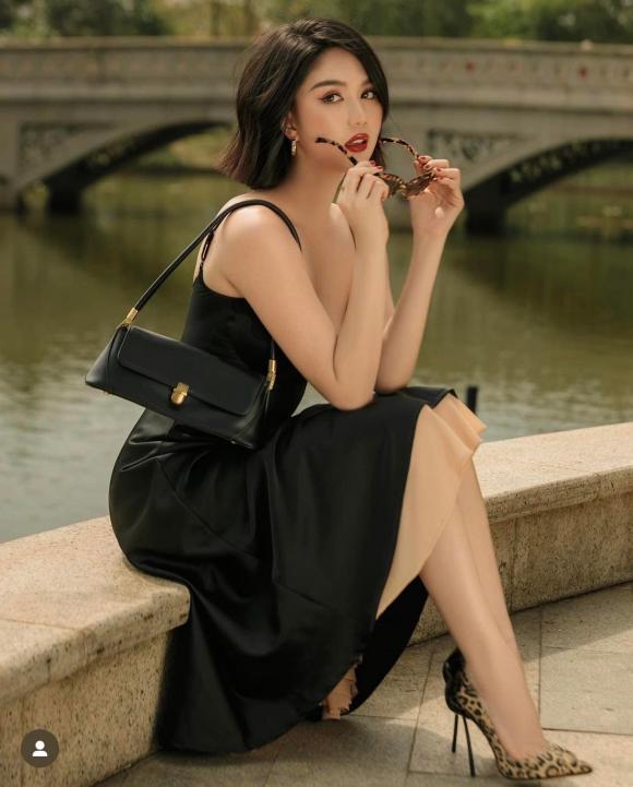 Nữ hoàng nội y ngọc trinh,nữ hoàng nội y Ngọc Trinh gợi cảm,sao Việt