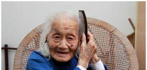 bác sĩ, lời khuyên cho sức khoẻ, tuổi thọ, đi bộ, thư giãn