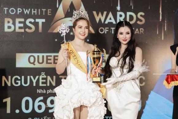 Nữ hoàng Sale Nguyễn Thị Thư Trúc, Top White Best Awards Of The Year 2023, Mỹ phẩm Top White