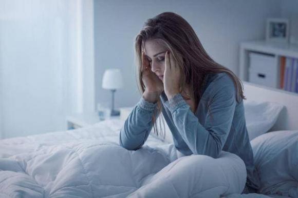 thức khuya, đi ngủ, sức khoẻ
