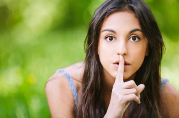 hai bí mật không nên tiết lộ kể cả người thân, Không tiết lộ chuyện riêng tư của gia đình, Không tiết lộ nhược điểm của bạn