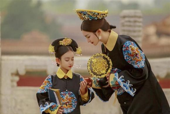 Hòa Thân 0 Càn Long, Hòa thân, Cố Luân Hòa Hiếu Công chúa, tham quan Hòa thân,