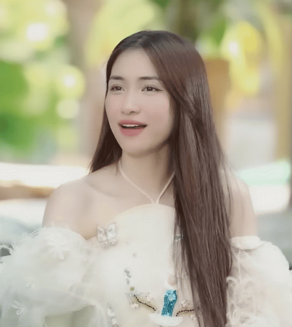 ca sĩ Hòa Minzy, sao Việt