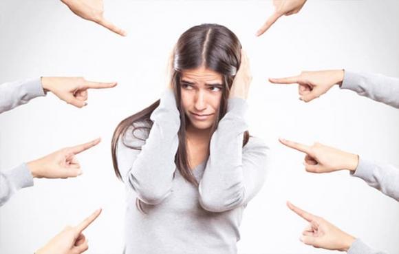 bớt khẩu nghiệp, nói ít nghe nhiều hiểu nhiều, càng lười nói càng hạnh phúc
