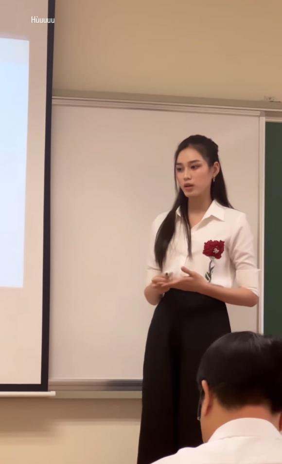 đỗ thị hà, sao việt 