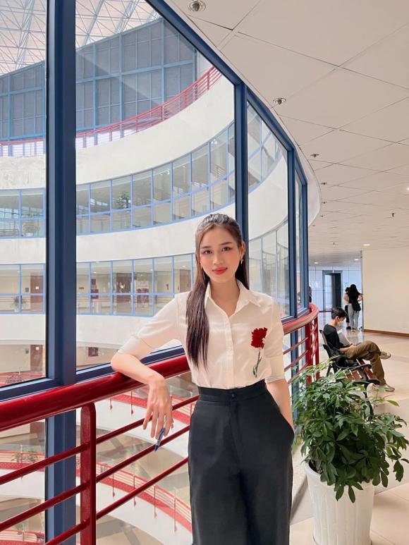 đỗ thị hà, sao việt 