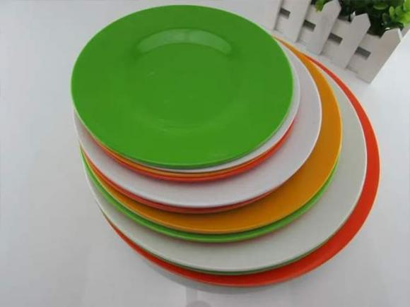 đũa mốc, đĩa nhựa, đồ vật gây ung thư
