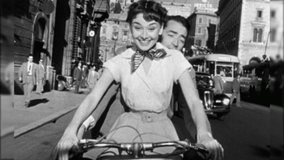 Audrey Hepburn, người phụ nữ đẹp nhất, bí quyết làm đẹp 