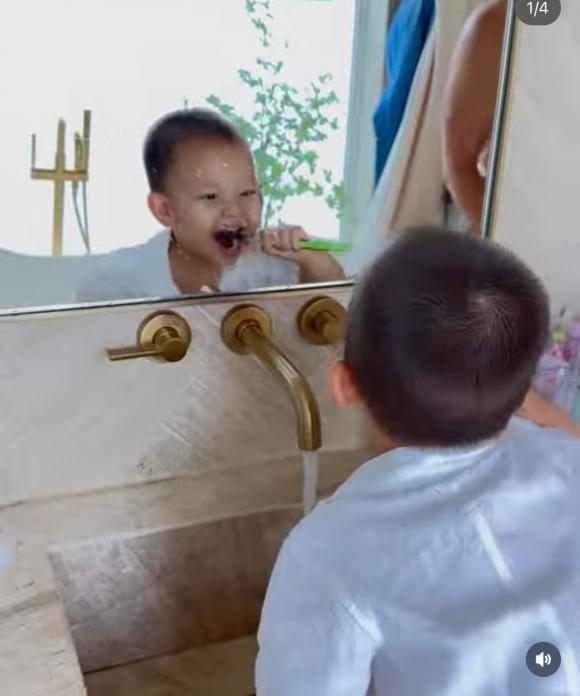 nữ ca sĩ hồ ngọc hà, diễn viên Kim Lý, cặp sinh đôi nhà Hà Hồ - Kim Lý, sao Việt