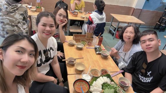 người mẫu Ngọc Quyên, sao Việt