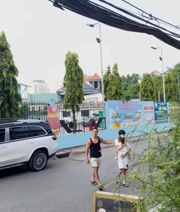ca sĩ Hồ Ngọc Hà, diễn viên Kim Lý, cặp song sinh nhà Hà Hồ,sao Việt