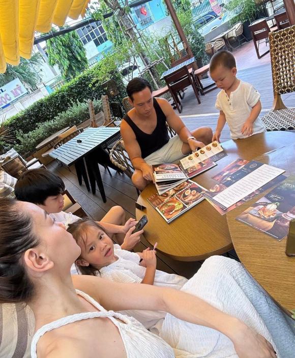 ca sĩ Hồ Ngọc Hà, diễn viên Kim Lý, cặp song sinh nhà Hà Hồ,sao Việt