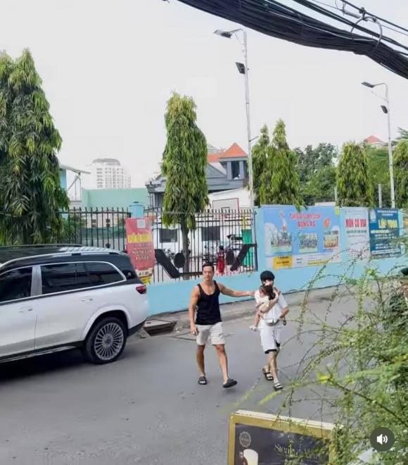 ca sĩ Hồ Ngọc Hà, diễn viên Kim Lý, cặp song sinh nhà Hà Hồ,sao Việt