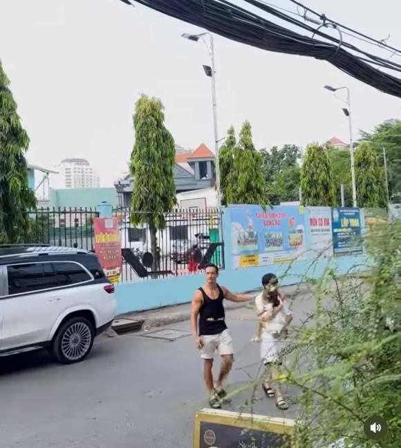 ca sĩ Hồ Ngọc Hà, diễn viên Kim Lý, cặp song sinh nhà Hà Hồ,sao Việt