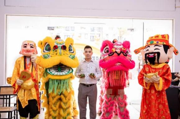 Khương Lê, Ông bố đơn thân, Lê Văn Khương, Khương Lê 1982 