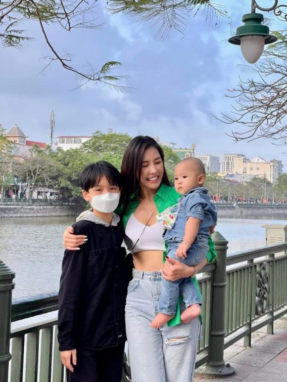 Quế vân,quế vân về quê sống,sao việt