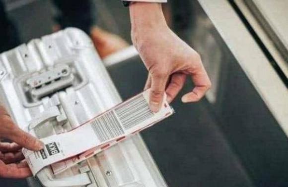 máy bay, kinh nghiệm đi máy bay, tag, xé thẻ, hành lý