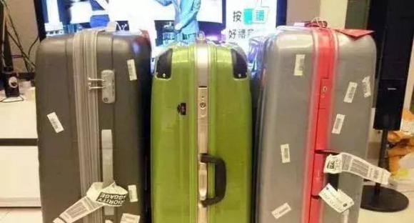 máy bay, kinh nghiệm đi máy bay, tag, xé thẻ, hành lý