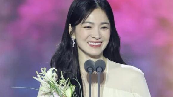 Lễ trao giải Baeksang, Song Hye Kyo, Baeksang, sao hàn, Thang Duy