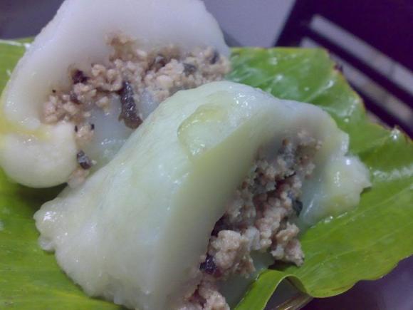 bánh giò, con rết trong bánh giò, bánh giò nóng