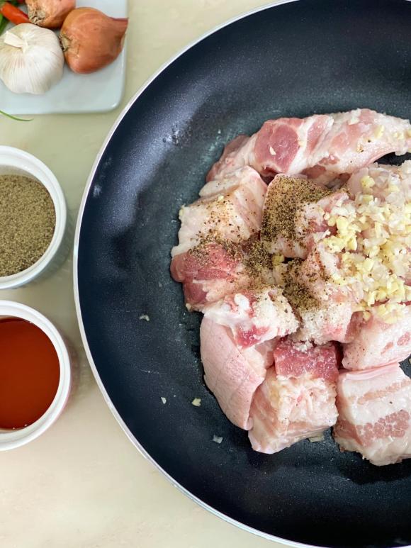 thịt kho trứng, công thức thịt kho trứng lòng đào, món ngon từ thịt lợn