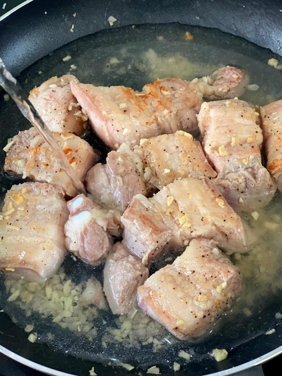 thịt kho trứng, công thức thịt kho trứng lòng đào, món ngon từ thịt lợn