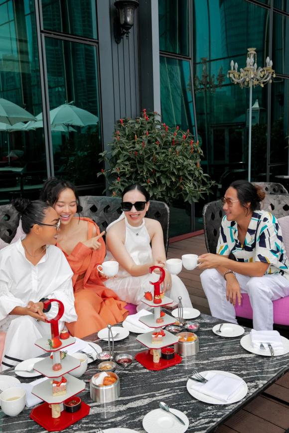 ca sĩ Đoan Trang, sao Việt