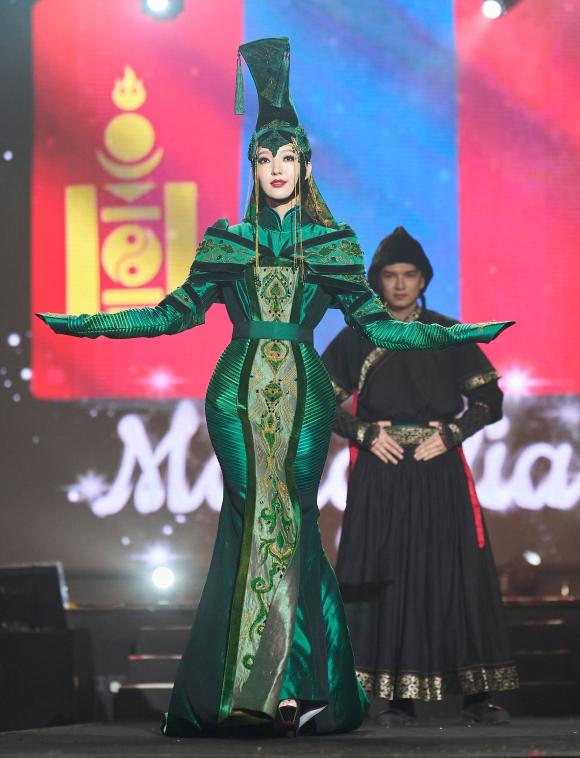 thanh huyền nguyễn, nguyễn thanh huyền, hlv nguyễn thanh huyền byb academy