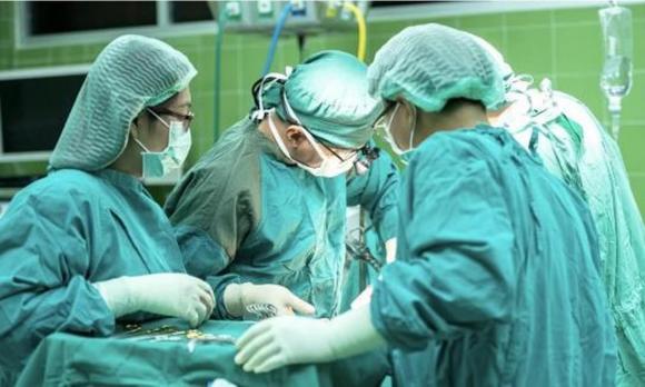 sự khác biệt, em bé sinh tuần thứ 38, em bé sinh tuần 40, sinh con, 