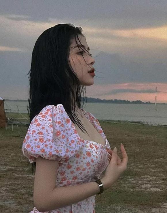 Nguyễn Quốc Việt, tiền đạo Nguyễn Quốc Việt , bạn gái Nguyễn Quốc Việt 
