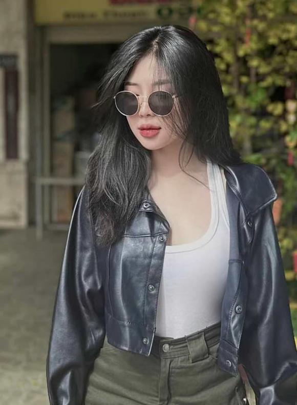Nguyễn Quốc Việt, tiền đạo Nguyễn Quốc Việt , bạn gái Nguyễn Quốc Việt 