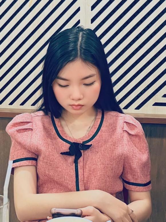 Ngọc Khánh, ái nữ nhà bầu hòa, giới trẻ