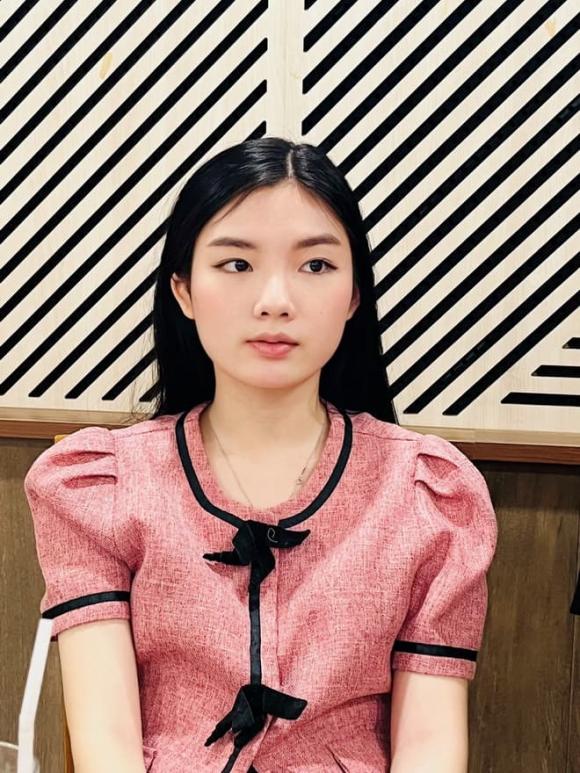 Ngọc Khánh, ái nữ nhà bầu hòa, giới trẻ